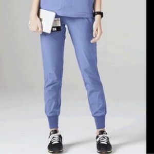 Figs fionx blue sky Callao joggers